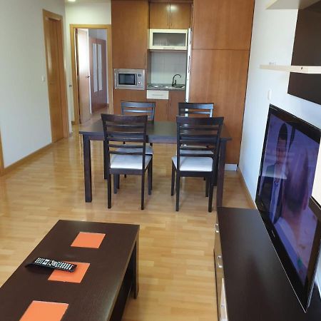 דירות Apartamento Tira פיניסטרה מראה חיצוני תמונה
