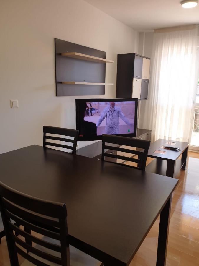 דירות Apartamento Tira פיניסטרה מראה חיצוני תמונה