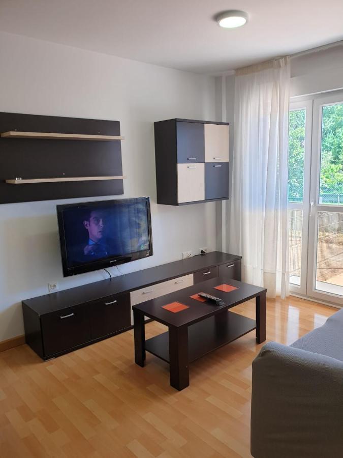 דירות Apartamento Tira פיניסטרה מראה חיצוני תמונה